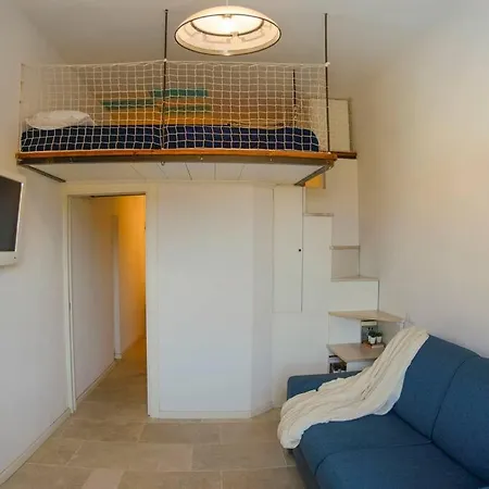 -40%off & Freewifi The Sailor Apartment *